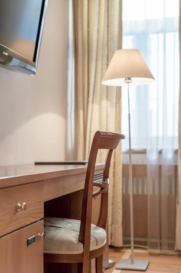 Altstadthotel Wolf-Dietrich Salzburg Bagian luar foto