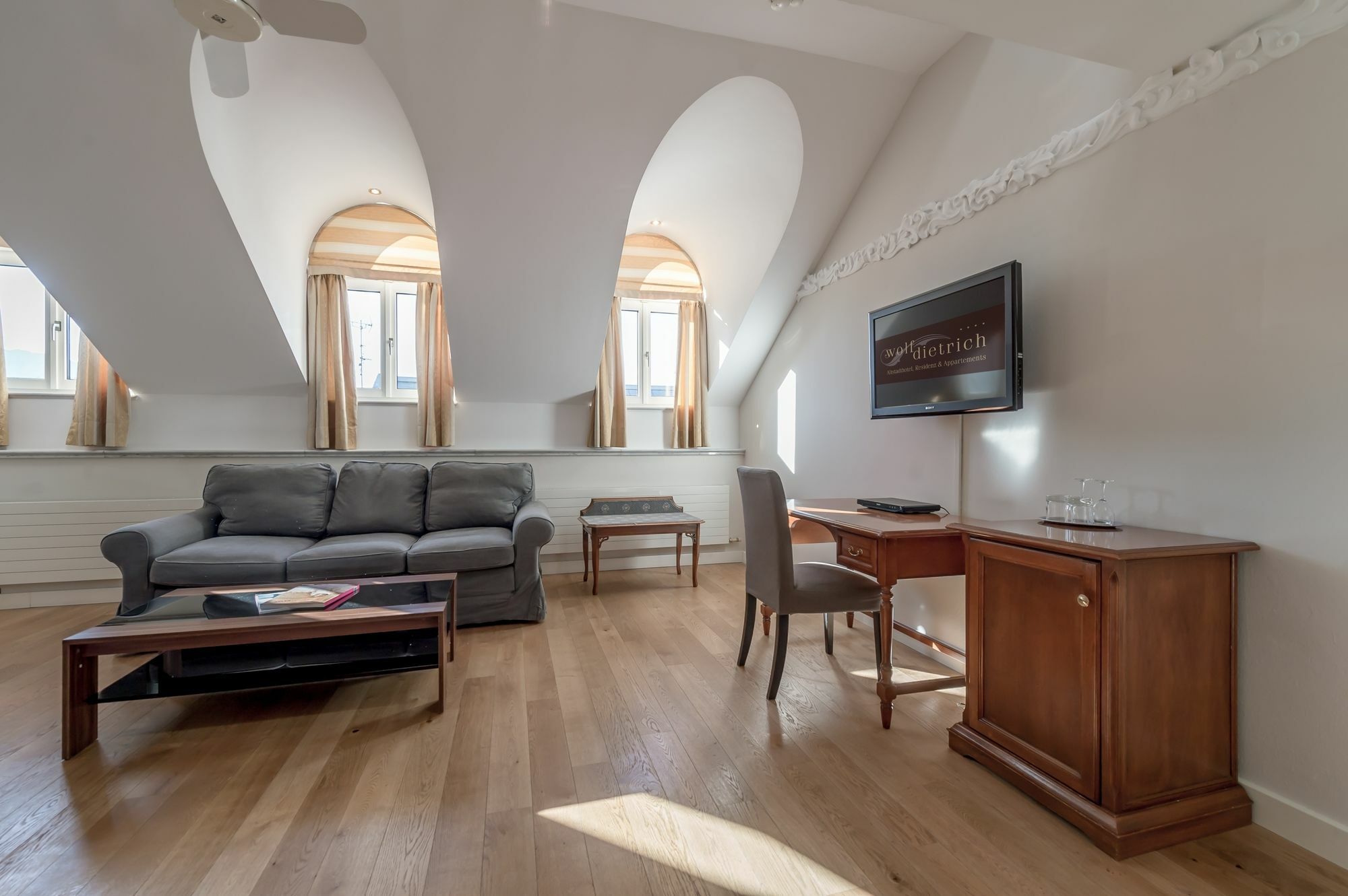 Altstadthotel Wolf-Dietrich Salzburg Bagian luar foto